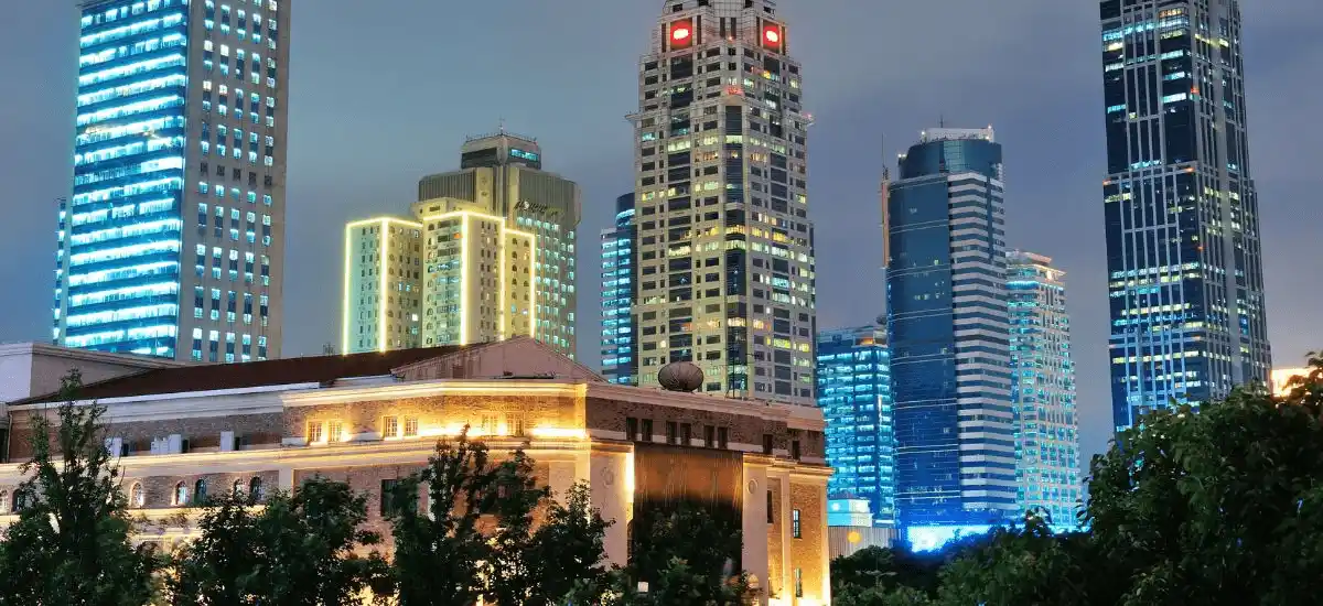   Godrej Trilogy Seaturf banner Image